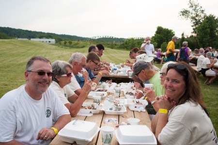 Cycling the Erie Canal riders in Canajoharie (823x548)